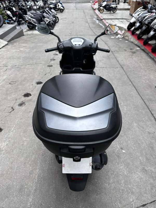 二手豪爵虎鲨VX125