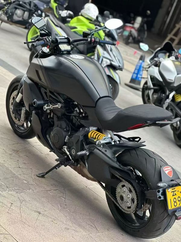 二手杜卡迪Diavel 
