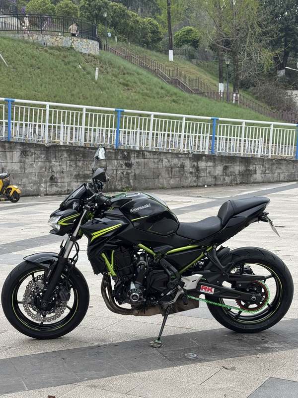 二手川崎Z650