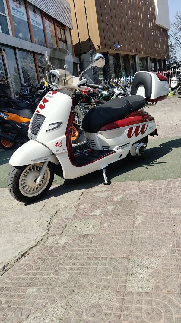 二手南方梦拉丽莎 飞戈