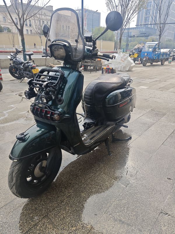 二手维多利亚Sixties 300i