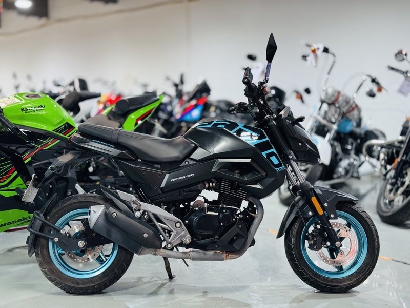 二手春风ST狒狒