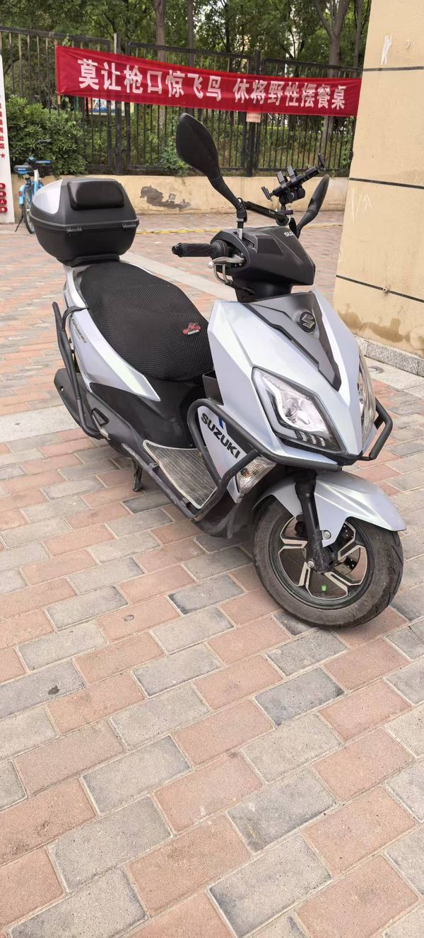 二手济南铃木UY125