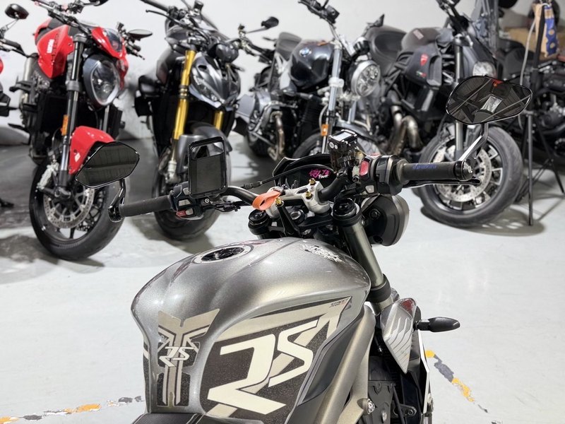 二手凯旋Street Triple 765