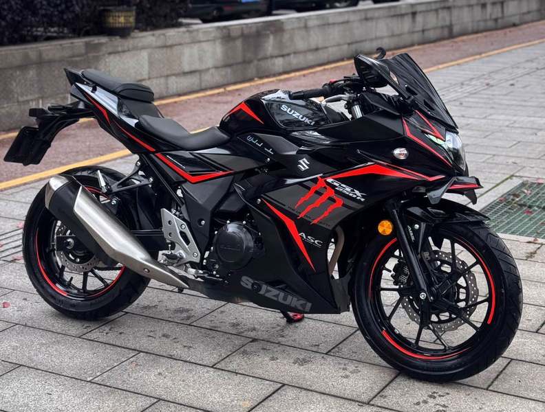 二手豪爵铃木GSX250R