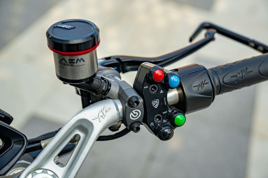 二手奥古斯塔Dragster 800