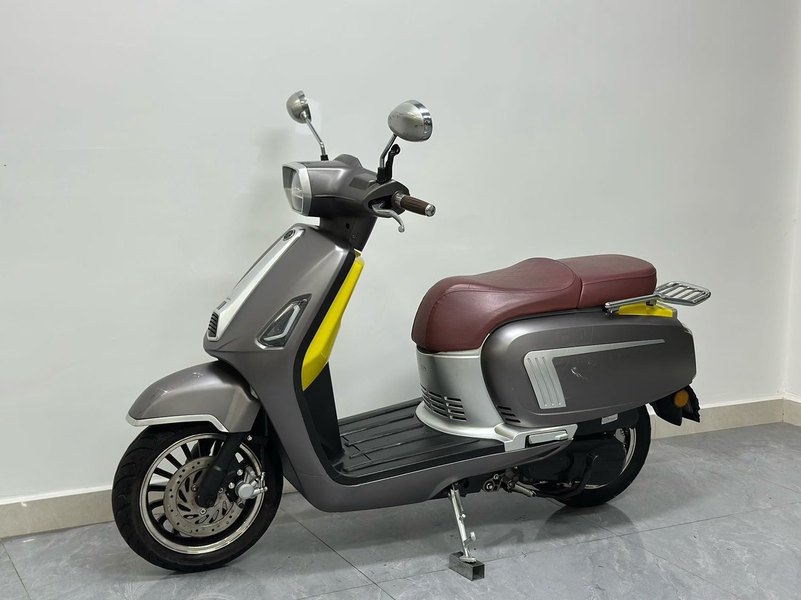 二手嘉鹏布加迪