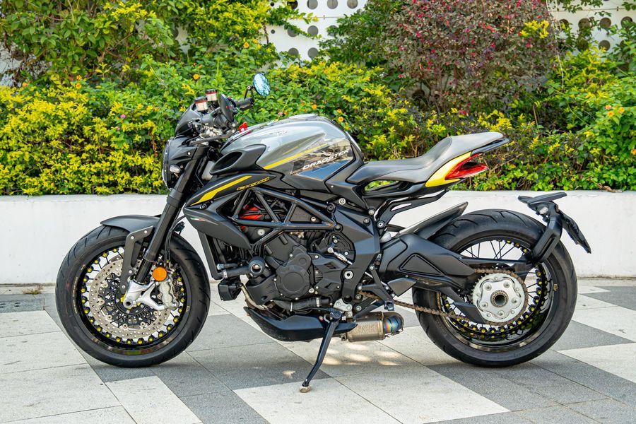 二手奥古斯塔Dragster 800