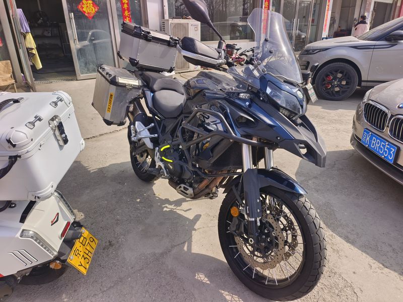 二手贝纳利金鹏 TRK502