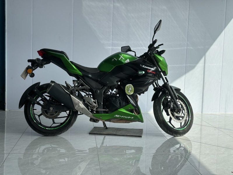 二手川崎Z 250 ABS