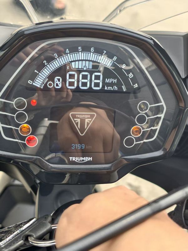 二手凯旋Tiger Sport 660