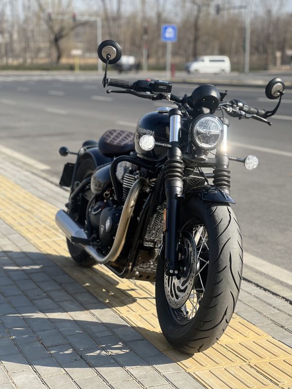 二手凯旋Bonneville Bobber