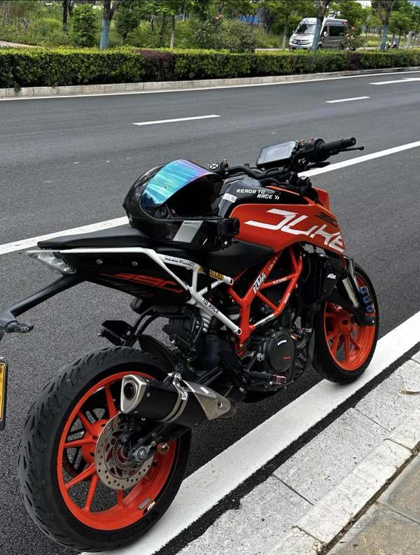 二手KTMR2R390 Duke