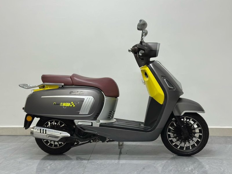 二手嘉鹏布加迪