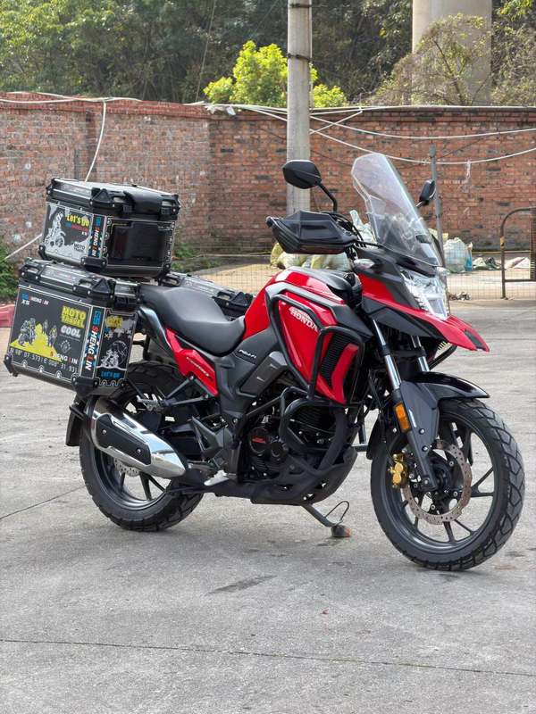 二手五羊本田猛鸷 CB190X