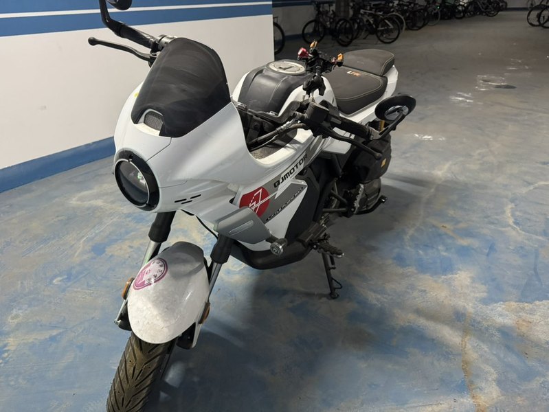 二手QJMOTOR小飞侠