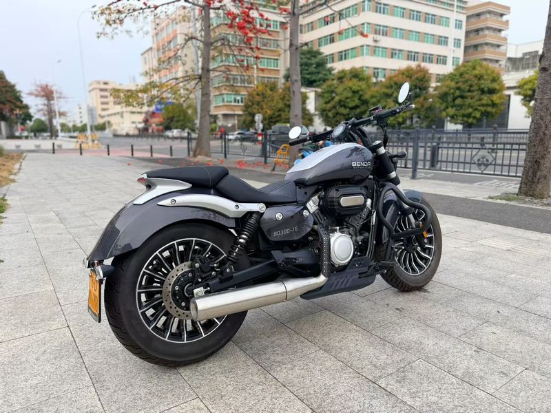 二手奔达Rock300 灰石