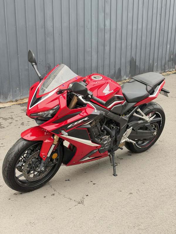 二手本田CBR650R