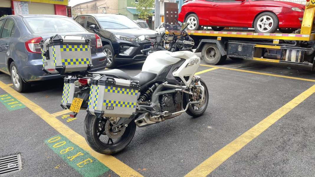 二手贝纳利BN 600 GT