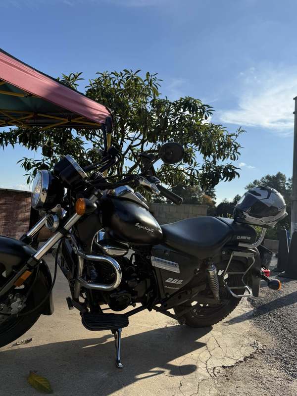 二手钱江凯威极光 200