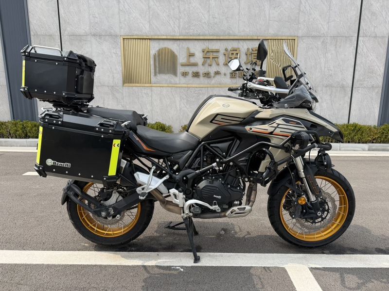 二手贝纳利TRK552