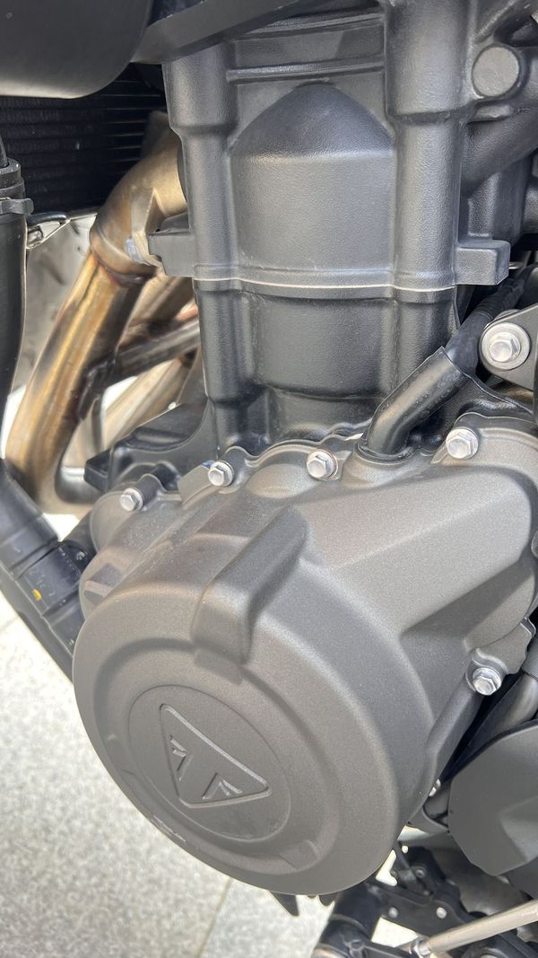 二手凯旋Trident 660