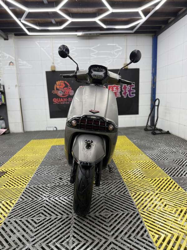 二手维多利亚Sixties 150Si