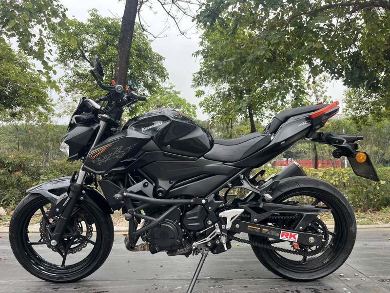 二手川崎Z400