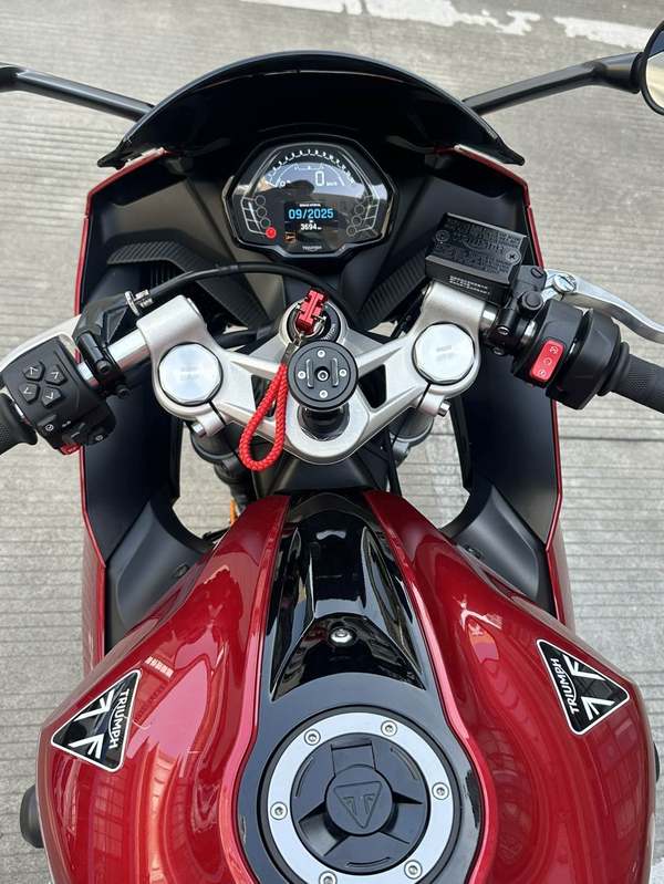 二手凯旋Daytona 660