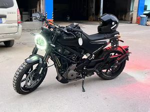 二手HUSQVARNA黑箭 401