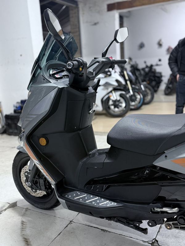 二手光速A Plus 400