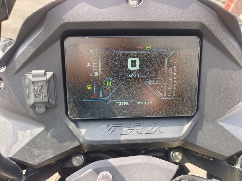 二手贝纳利金鹏 TRK502