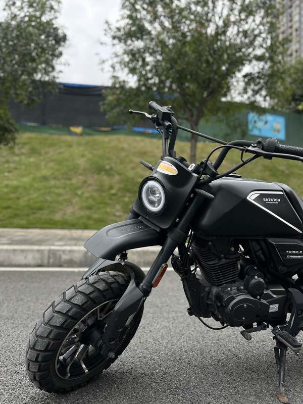 二手天地游侠布雷斯通 魔童 D5