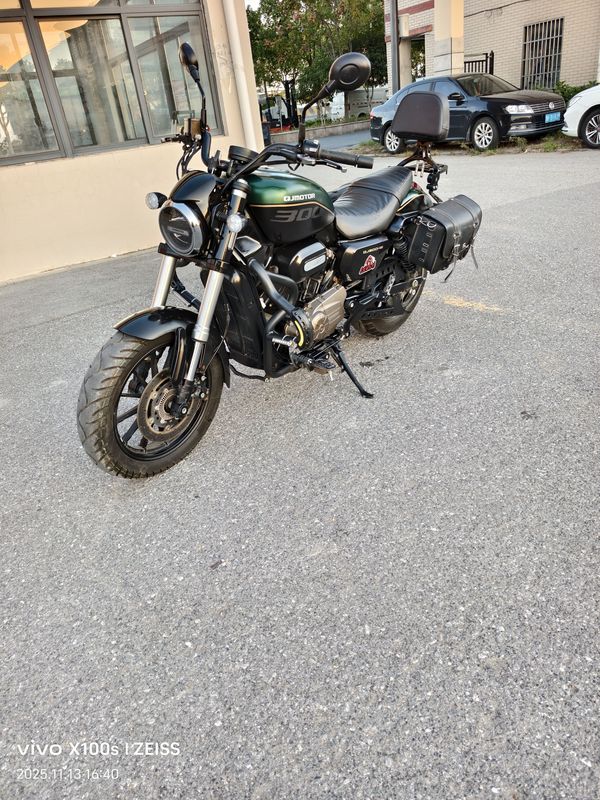 二手QJMOTOR闪300