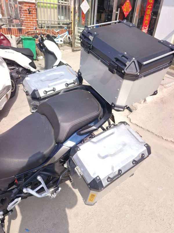 二手贝纳利金鹏 TRK502