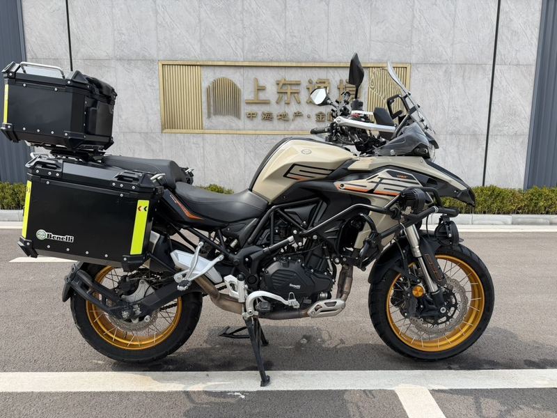 二手贝纳利TRK552