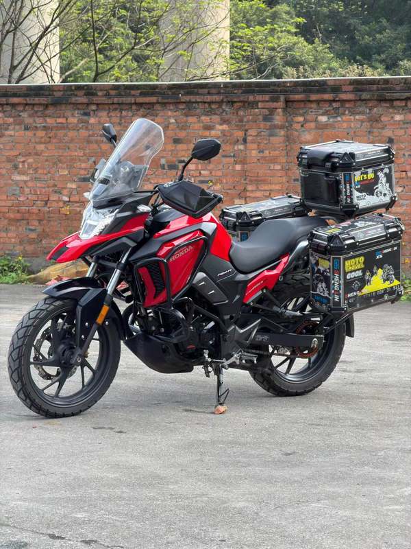 二手五羊本田猛鸷 CB190X