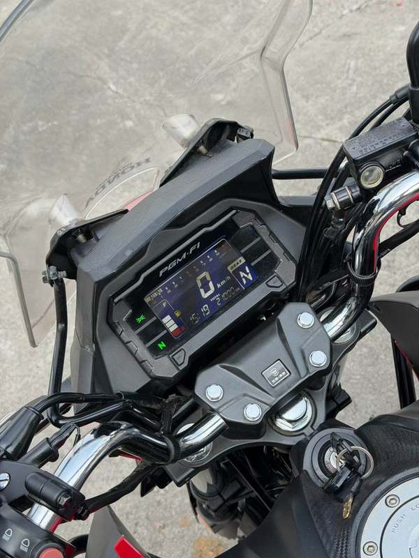 二手五羊本田猛鸷 CB190X