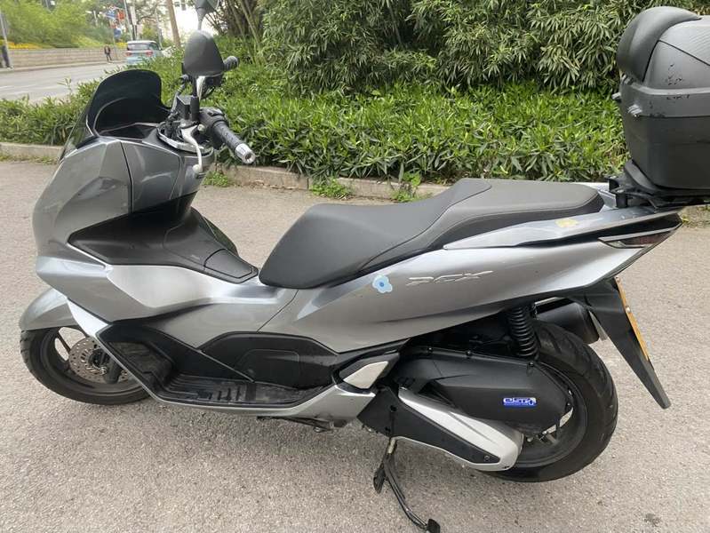 二手五羊本田PCX