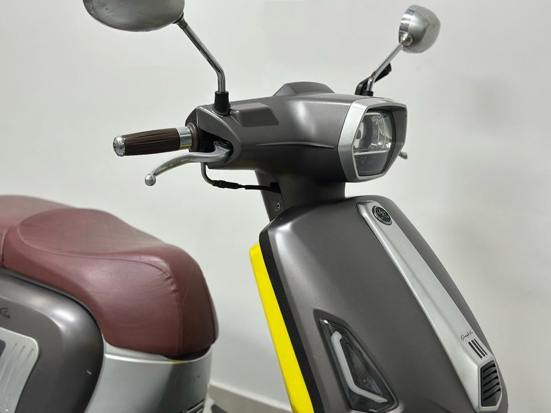 二手嘉鹏布加迪