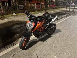 二手KTMR2R390 Duke