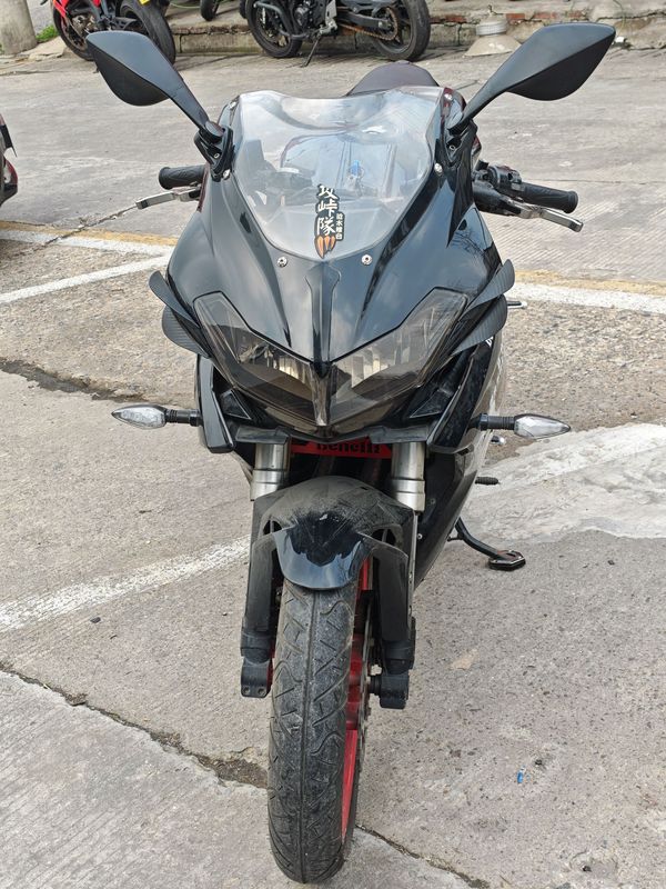 二手贝纳利龙卷风 Tornado 302R