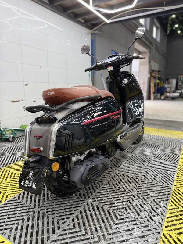 二手维多利亚Sixties 150Si