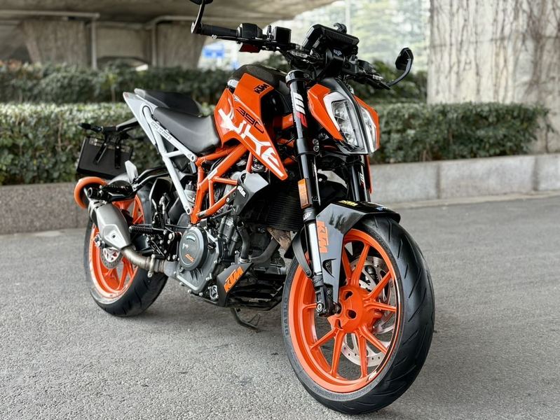 二手KTMR2R390 Duke