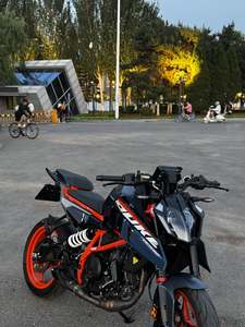 二手KTMR2R390 Duke