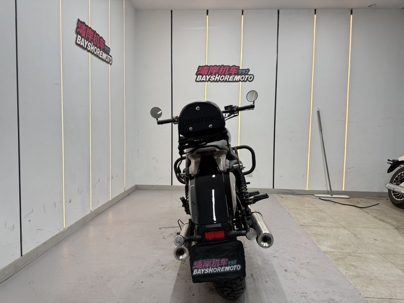 二手奔达Rock300 灰石