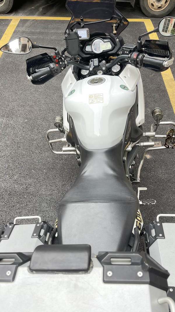 二手贝纳利BN 600 GT