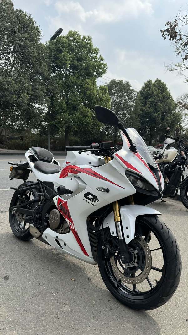 二手QJMOTOR赛250