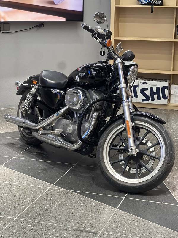 二手哈雷戴维森883L SuperLow
