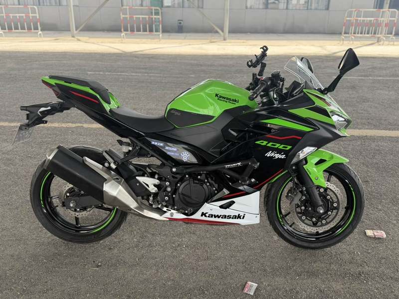 二手川崎Ninja 400